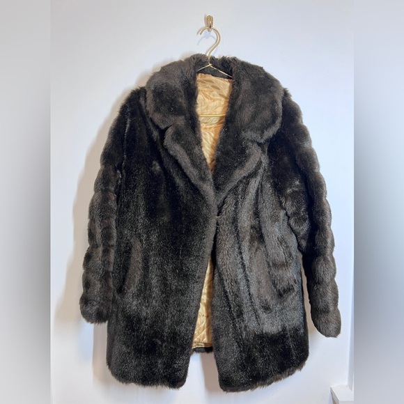 Vintage faux fur brown  swing style coat - Picture 5 of 15